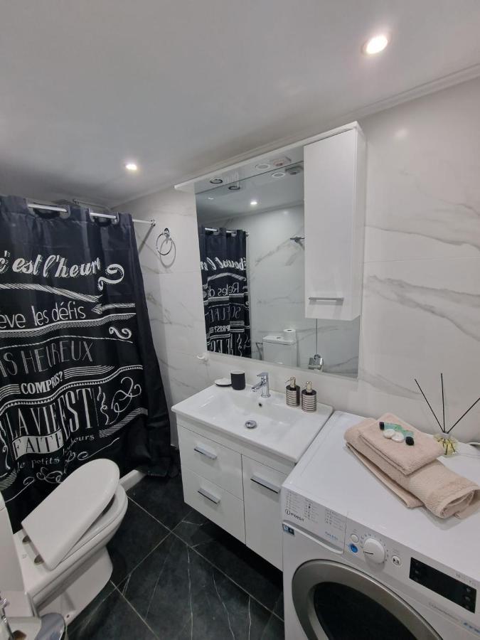 Luxury Apartment In Sepolia Athens Exterior photo